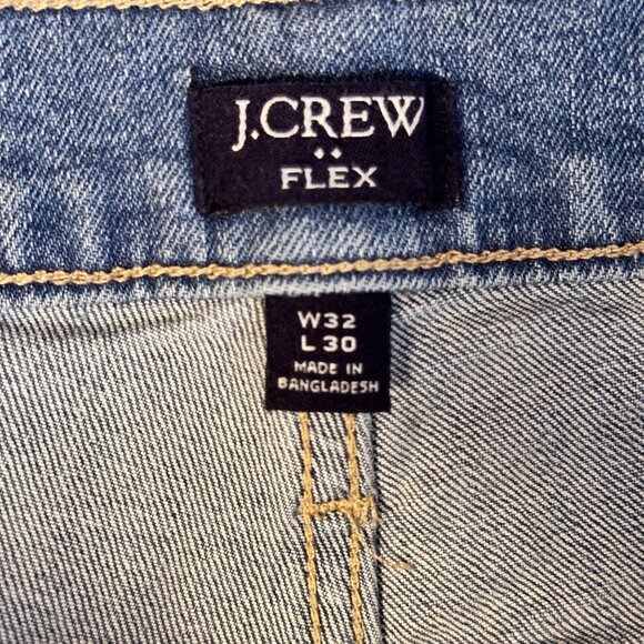 J.Crew Flex Men’s Straight Fit Jeans W32 L30 Light Wash Denim Everyday Comfort - Picture 6 of 10